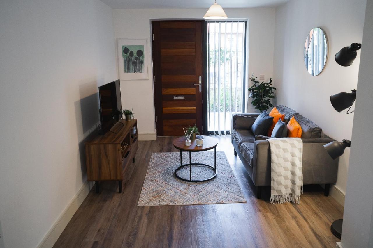 Modern 1-Bed Apartment - City Centre - Free Wi-Fi - New - Manchester Buitenkant foto
